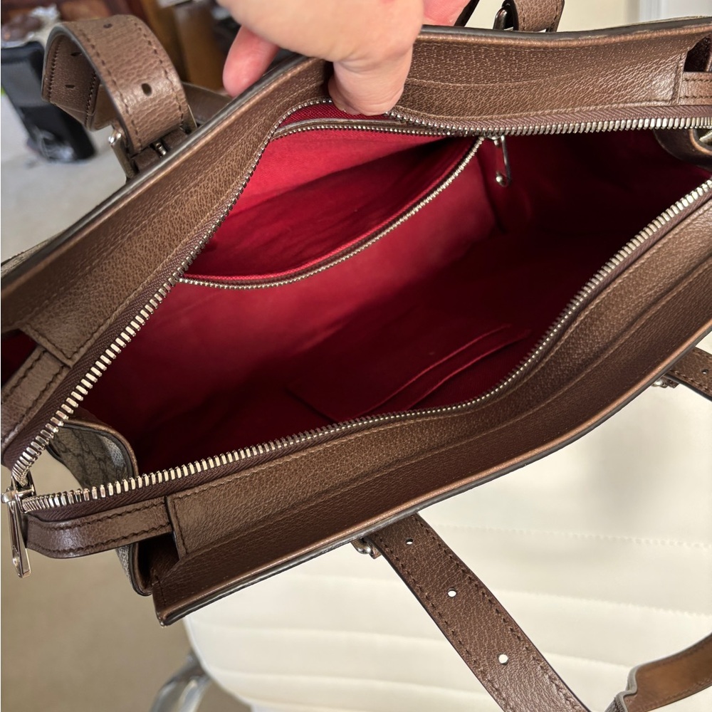 Gucci GG Supreme Tote Bag - Picture 9 of 15
